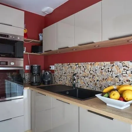 Dom wakacyjny Maison Avec Deux Chambres, Un Jardin Et Terrasse *